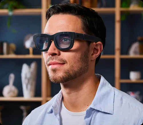 Read more about the article Snapchat Showcases New Spectacles AR Experiences